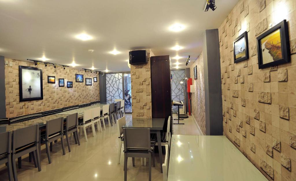 The Carnation Hotel Дананг Экстерьер фото